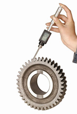 HT-1000A里氏硬度计的垂直使用示例